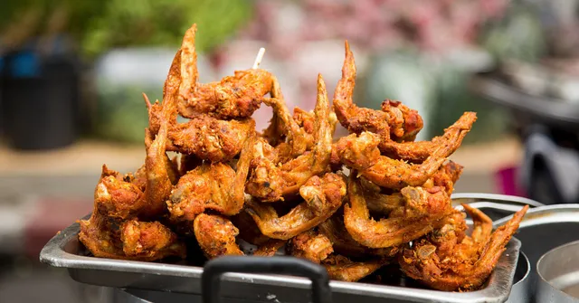 Dream Station's live food station offerings: Chicken wings