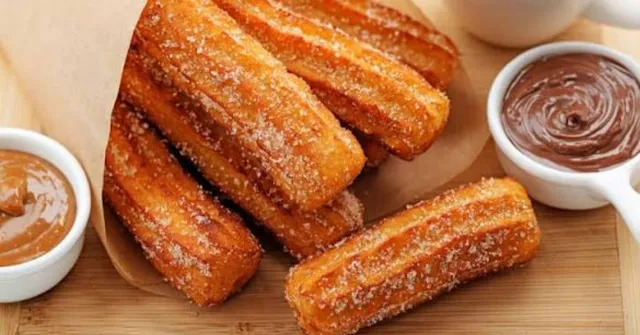Dream Station's live food station offerings: Churros