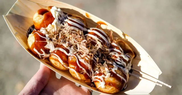 Dream Station's live food station offerings: Takoyaki