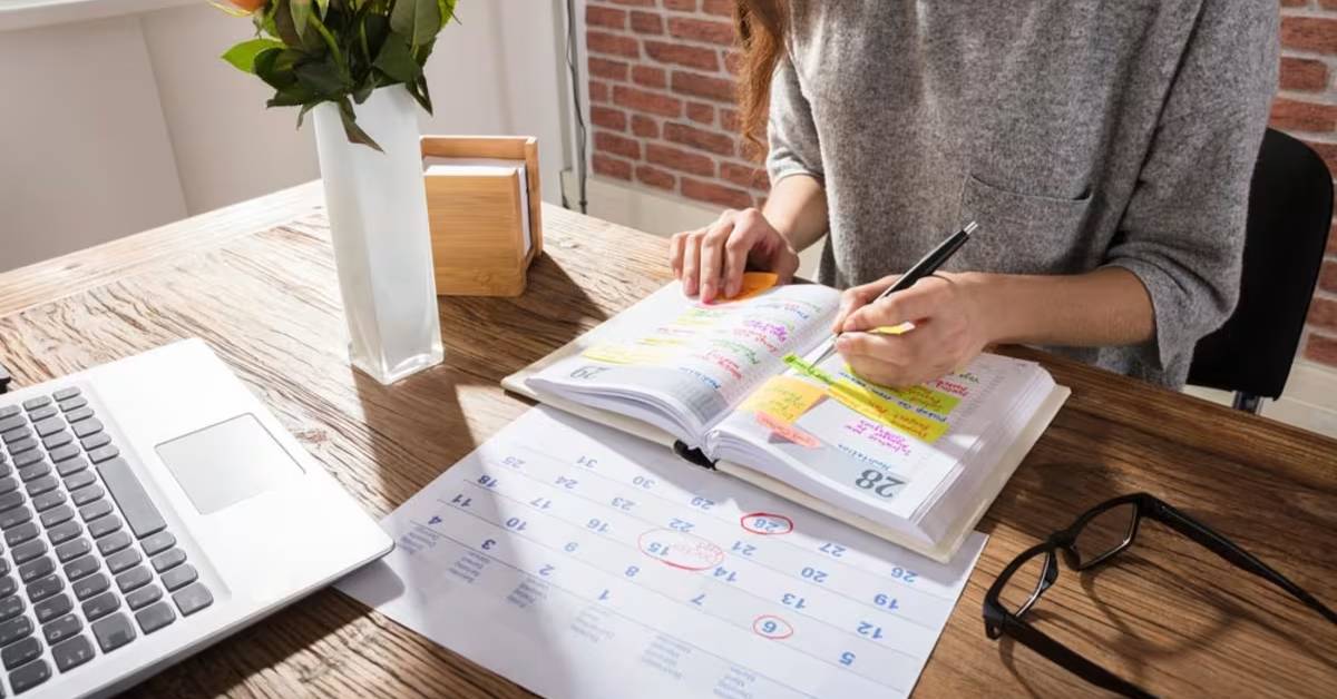 Choose the Right Date with Strategic Timing 