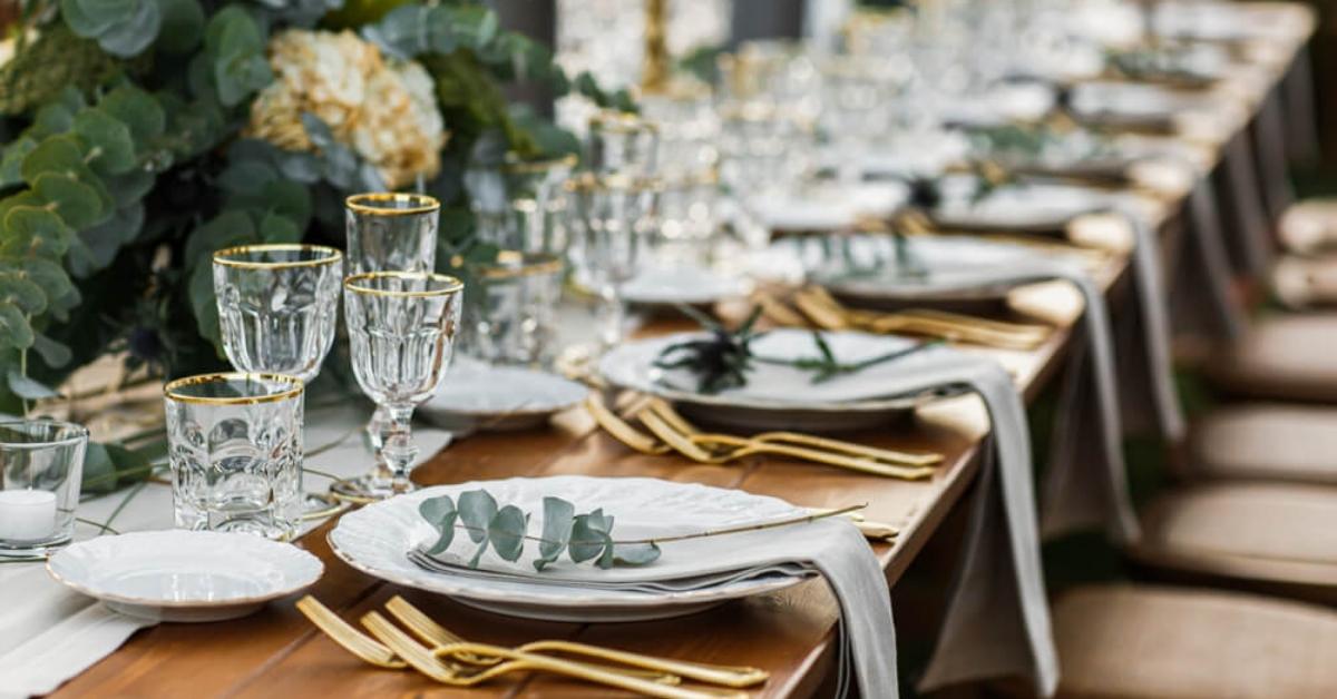 Avoid single-use plastics and disposable cutlery