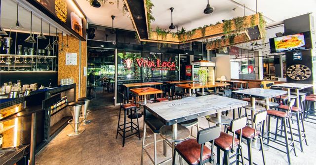 Casual dinner and dance restaurant setting at Viva Loca