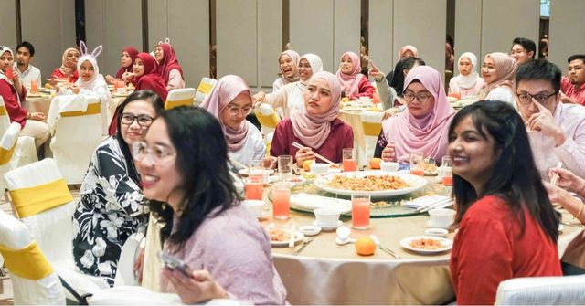 Company dinner and dance attendees 