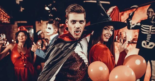 Participants is enjoying a Murder Mystery Halloween party game