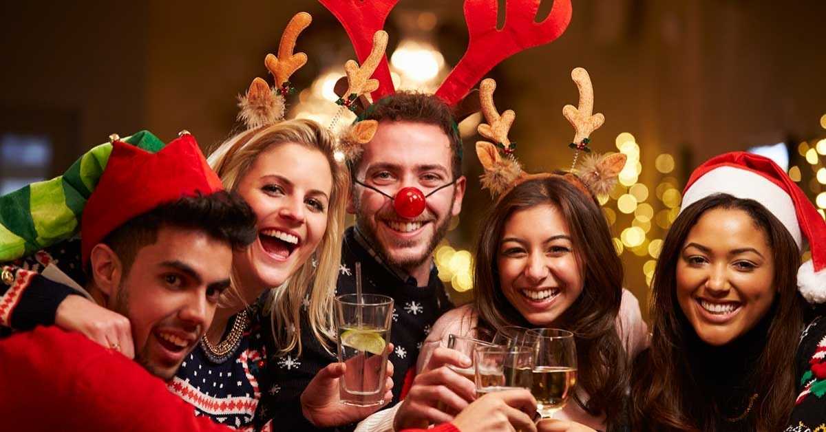 By following the work Christmas party rules, a group of people enjoy the celebration joyfully and professionally 
