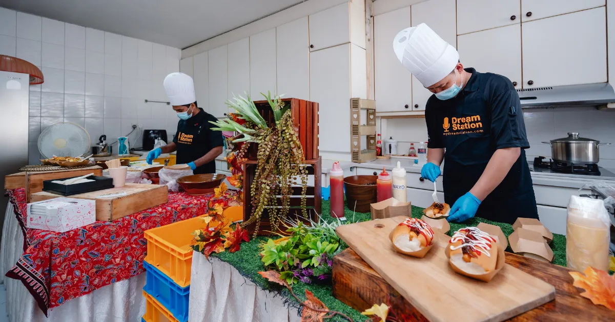 Dream Station's live food stations are becoming more popular fringe activities