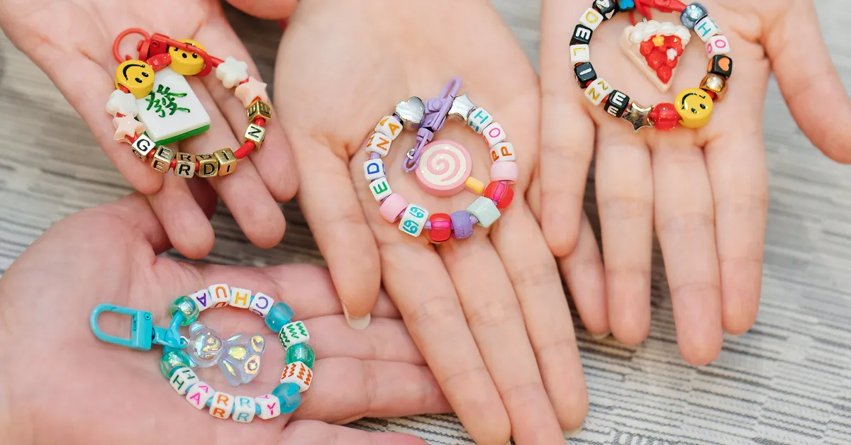 One of Dream Station's fringe activities: Keychain Making